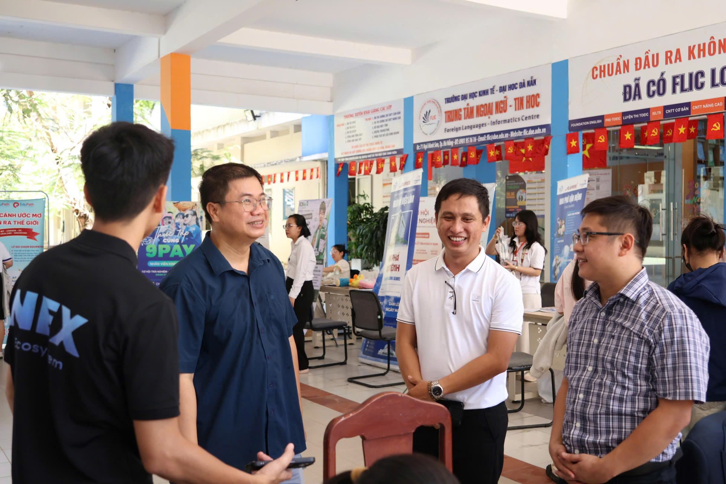 Trao đổi thông tin