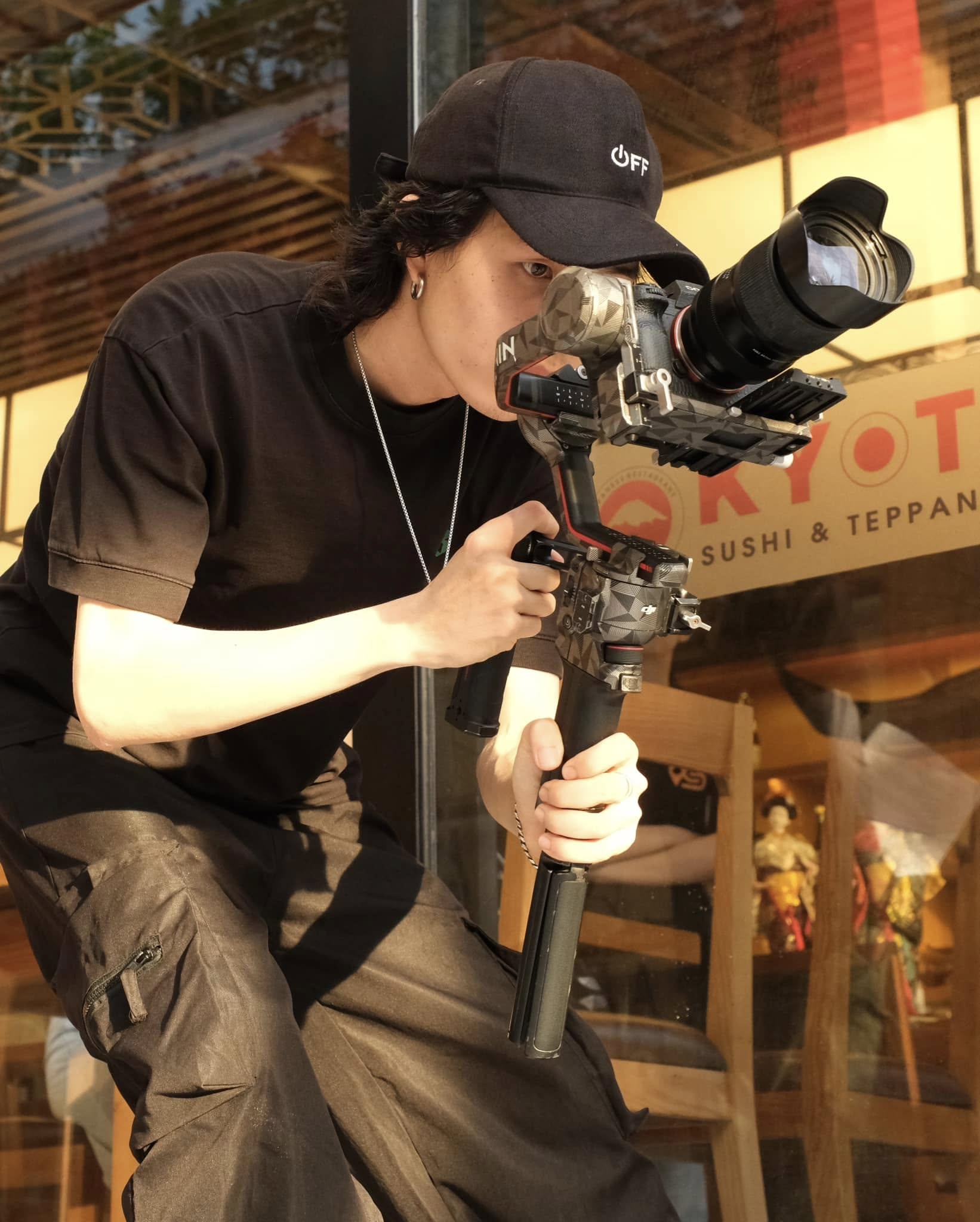 Behind scene 1
