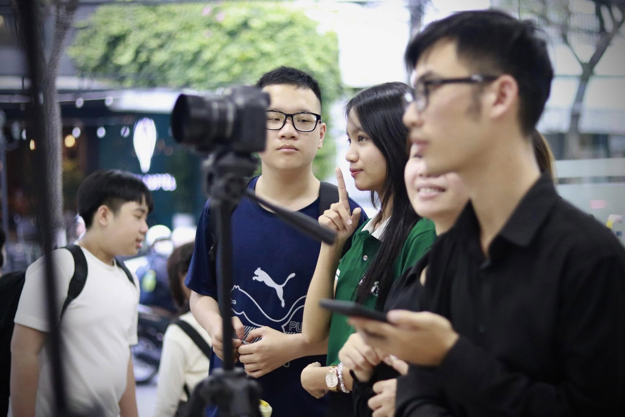 Hậu trường sản xuất video của Nex Agency tại Army English